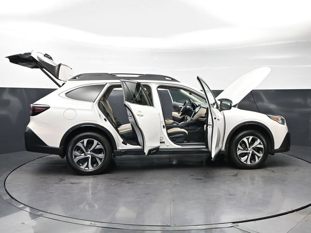 Used 2022 Subaru Outback Limited w/ Popular Package #2 AWD/4WD image 43
