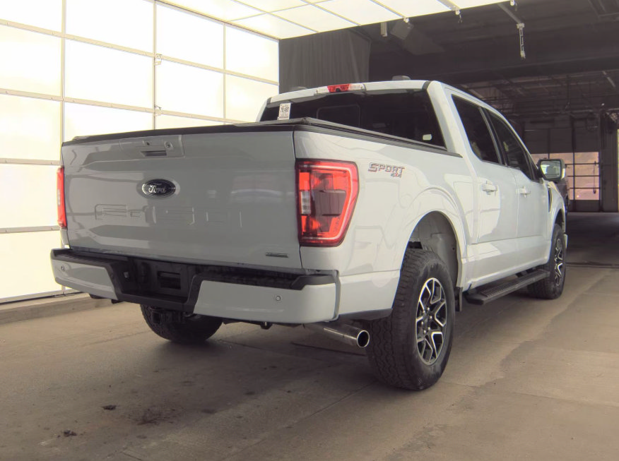 Used 2022 Ford F150 XLT w/ Equipment Group 302A High AWD/4WD image 2