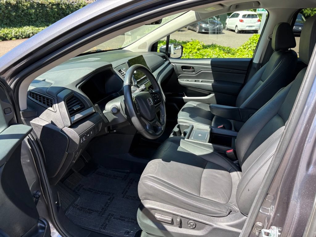 Used 2025 Honda Odyssey EX-L image 12