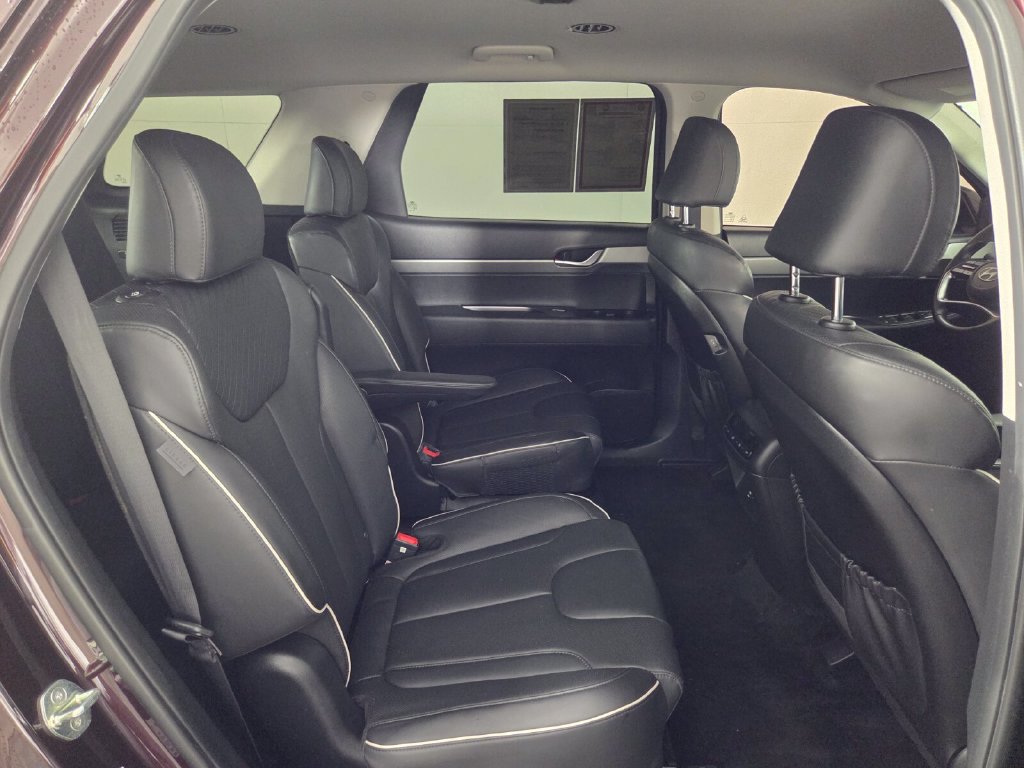 Used 2023 Hyundai Palisade SEL AWD/4WD image 30