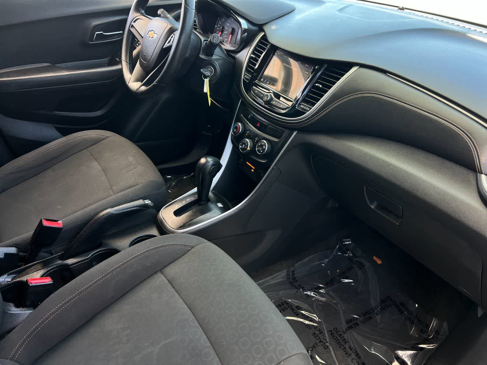 Used 2018 Chevrolet Trax LS FWD image 17