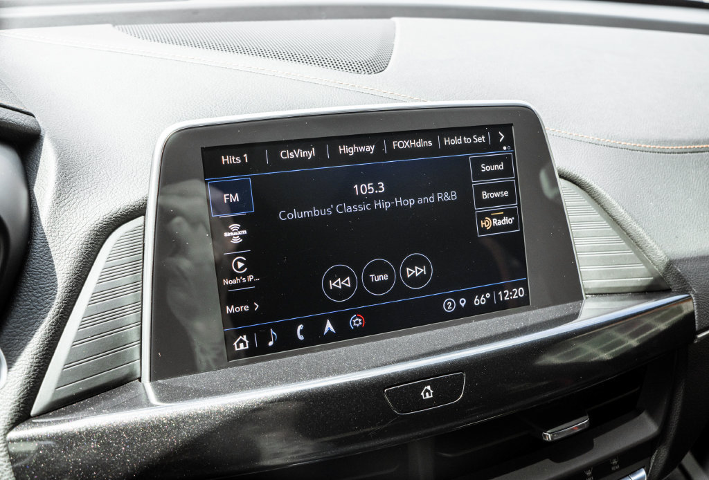 Used 2022 Cadillac CT4 V w/ Navigation Package RWD image 22