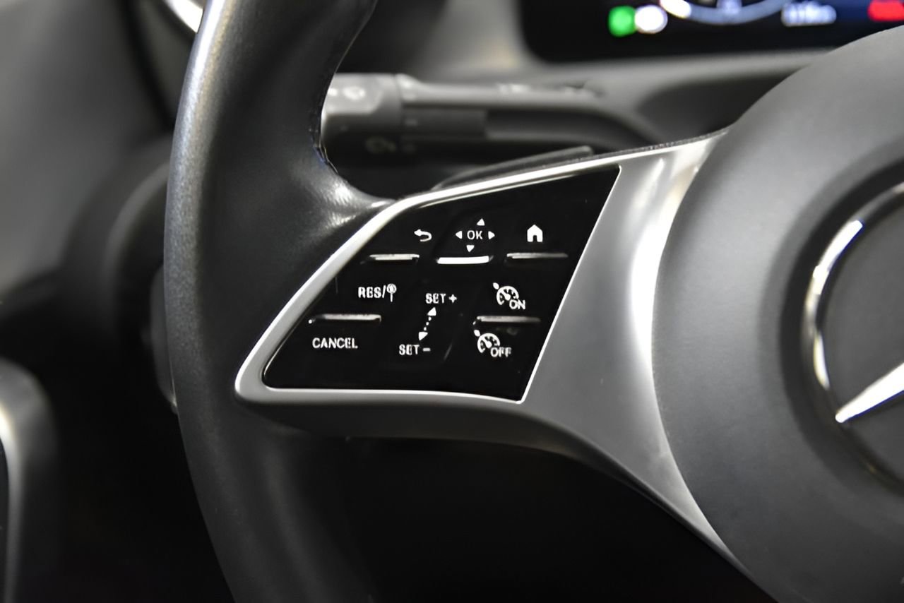 Used 2025 Mercedes-Benz CLA 250 image 20