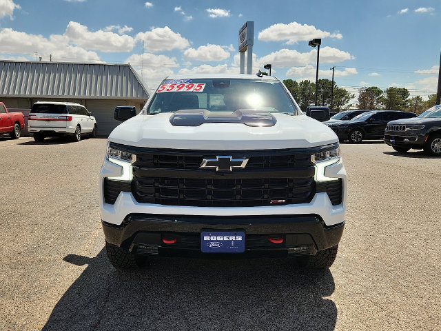 Used 2026 Chevrolet Silverado 1500 LT Trail Boss w/ Convenience Package II AWD/4WD image 2