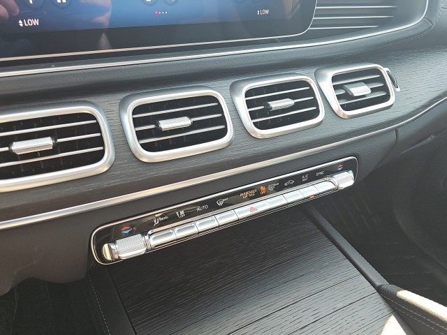 New 2026 Mercedes-Benz GLS 450 4MATIC image 18
