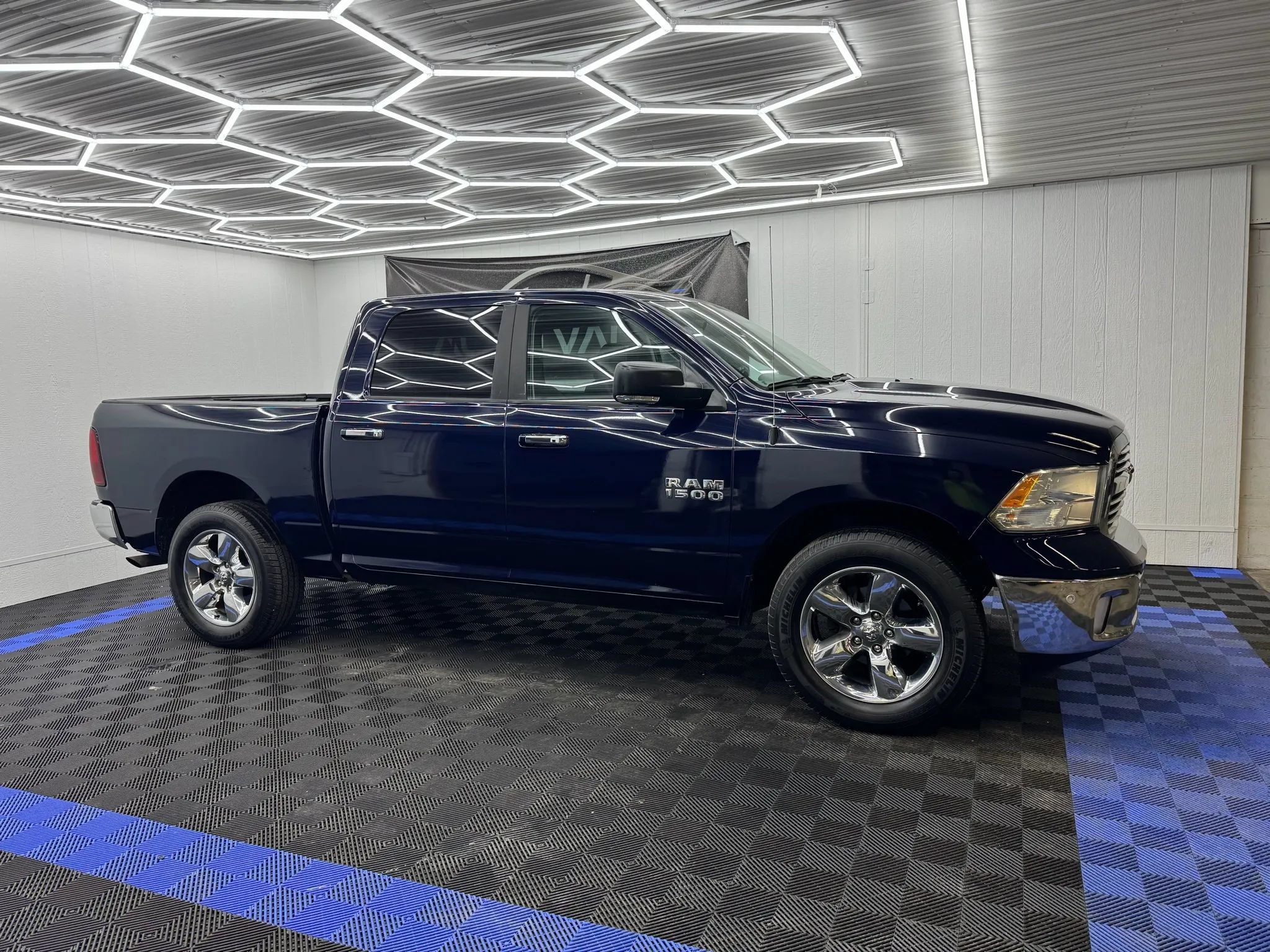 Used 2016 RAM 1500 Big Horn AWD/4WD image 2