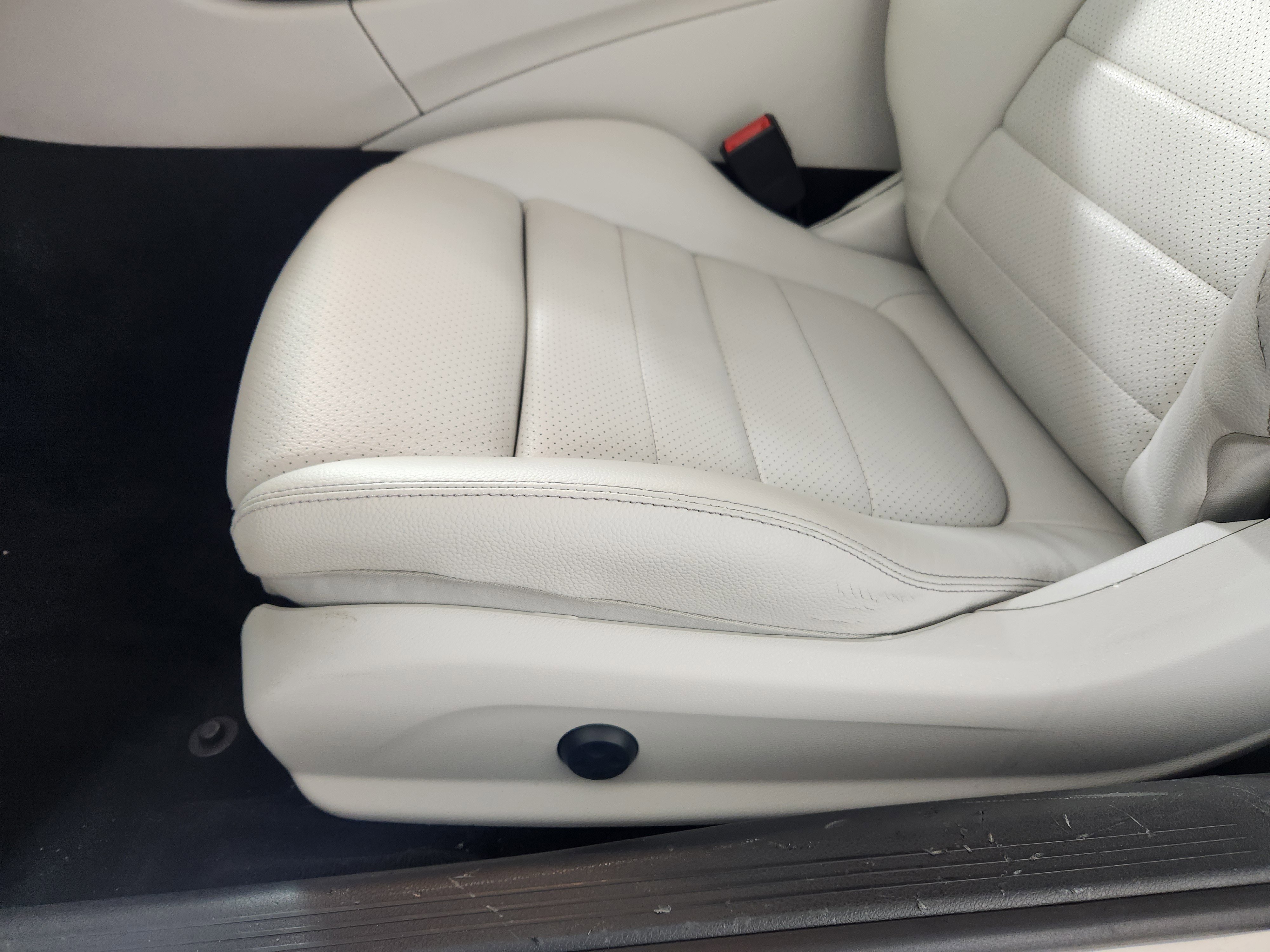 Used 2017 Mercedes-Benz C 300 4MATIC Cabriolet image 13