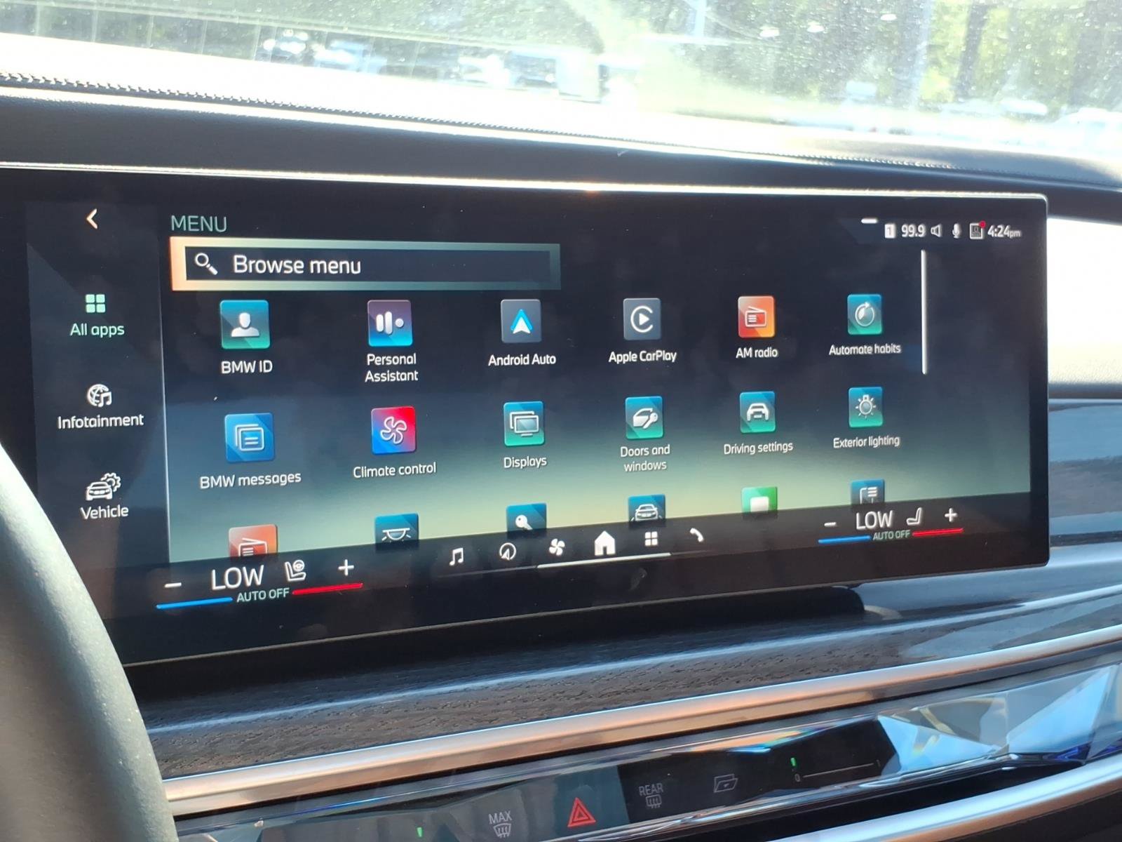 Used 2026 BMW 740i xDrive AWD/4WD image 21