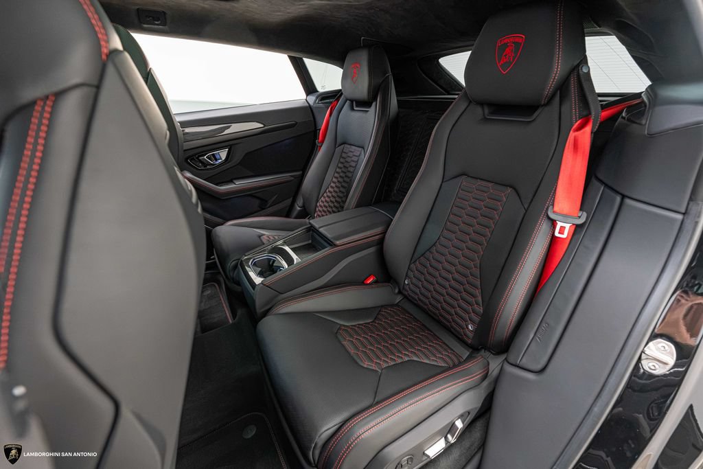 Used 2024 Lamborghini Urus S AWD/4WD image 24