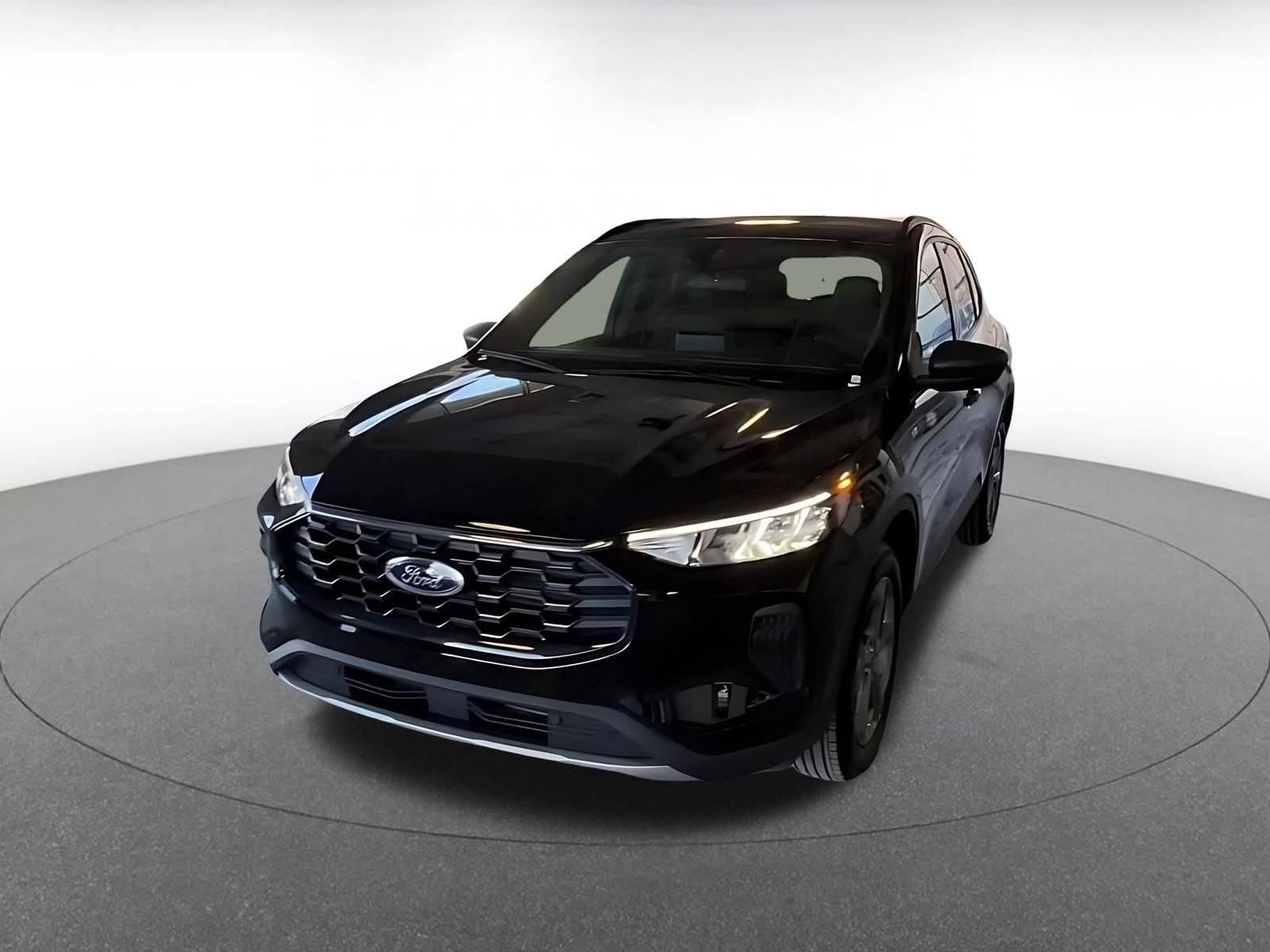 Used 2025 Ford Escape ST-Line image 6