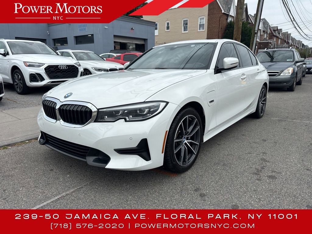 Used 2022 BMW 330e w/ Driving Assistance Package