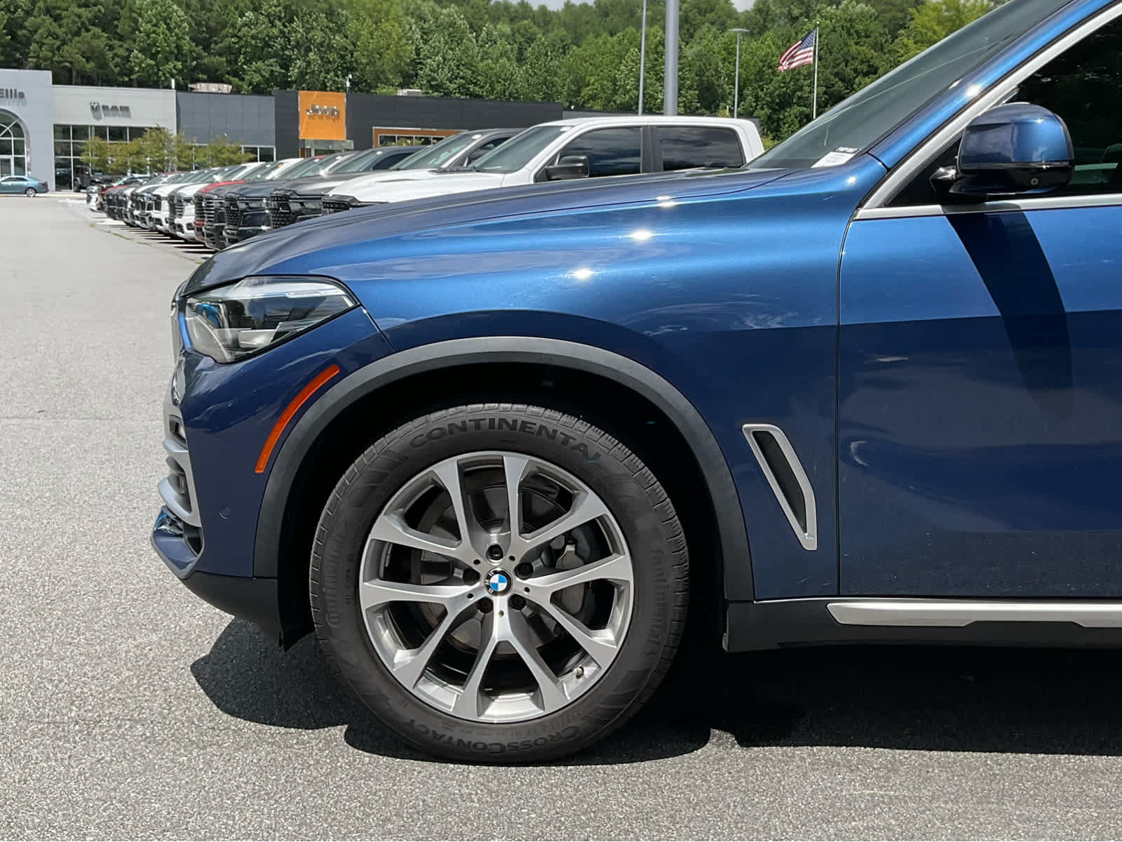 Used 2019 BMW X5 xDrive40i w/ Premium Package 2 AWD/4WD image 10