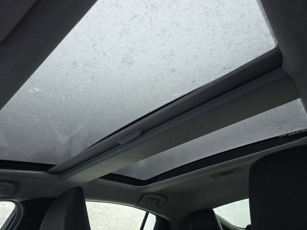 Used 2024 Toyota Prius Prime Premium image 21