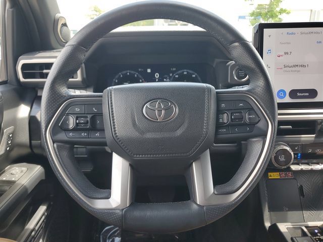 Used 2025 Toyota 4Runner Limited RWD image 30