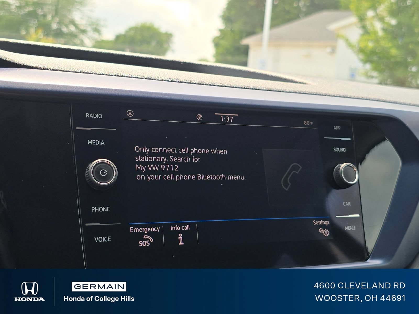Used 2024 Volkswagen Taos SE FWD image 6