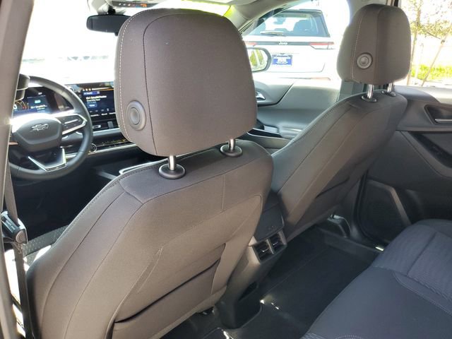 Certified 2026 Chevrolet Equinox LT w/ Midnight Edition image 11