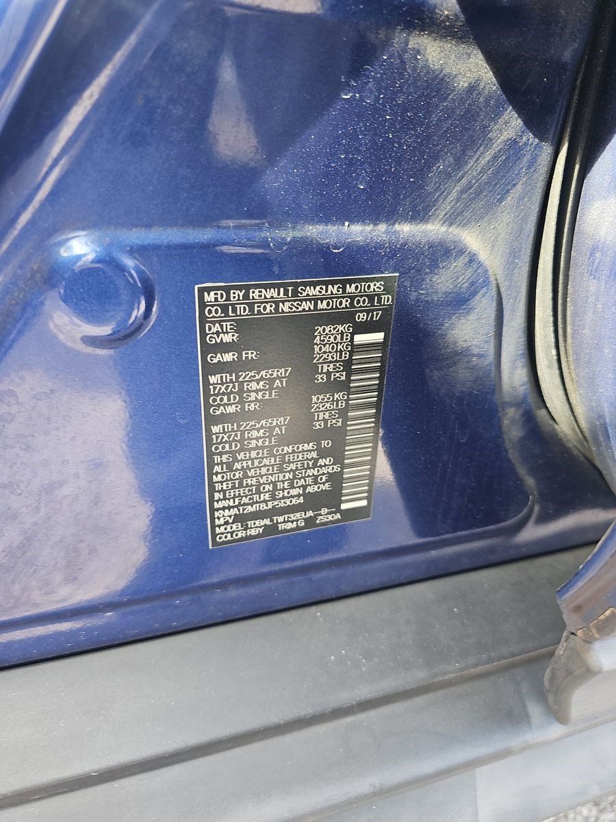 Used 2018 Nissan Rogue SV w/ Premium Package image 15