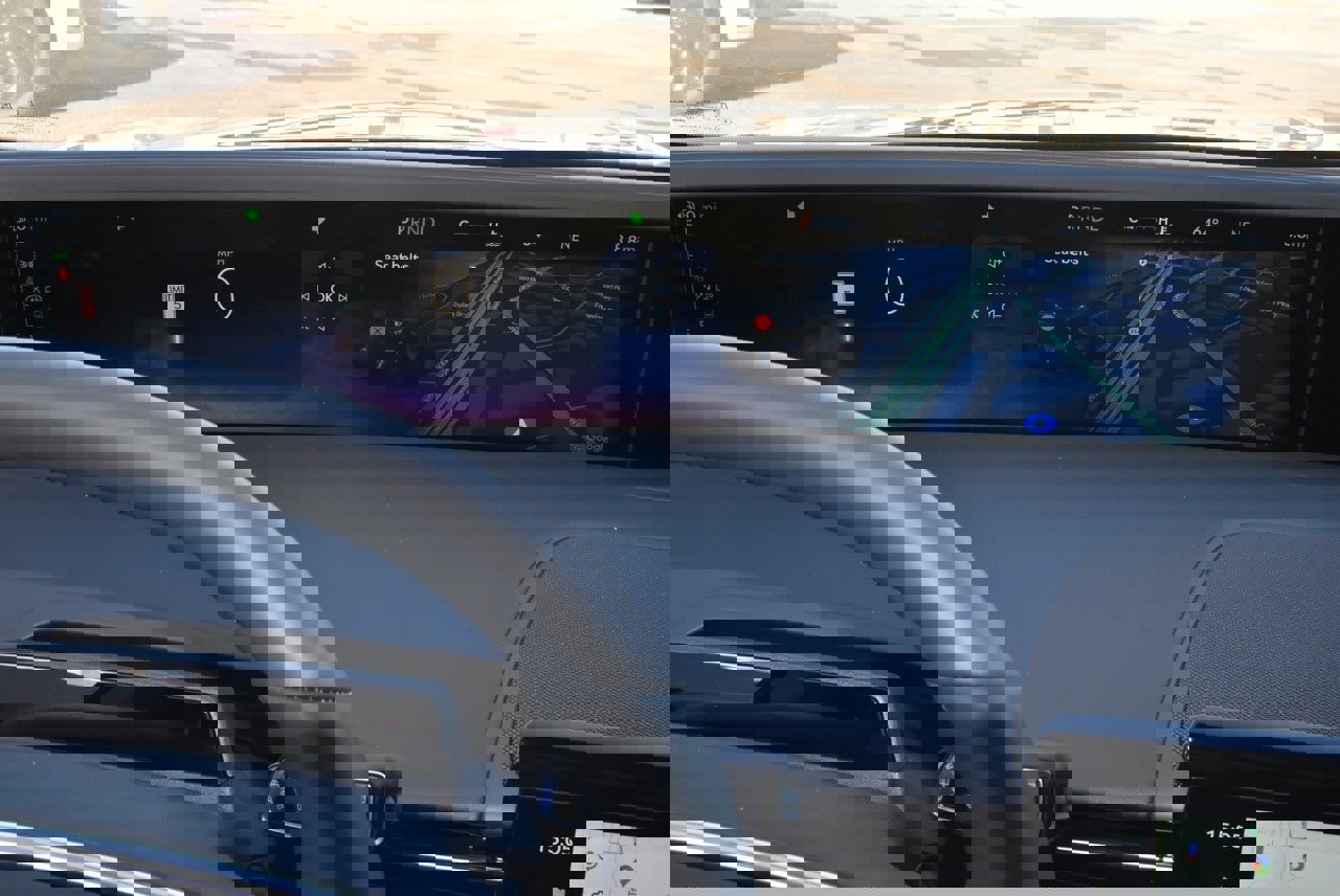 New 2026 Lincoln Nautilus Premier w/ Equipment Group 102A image 25