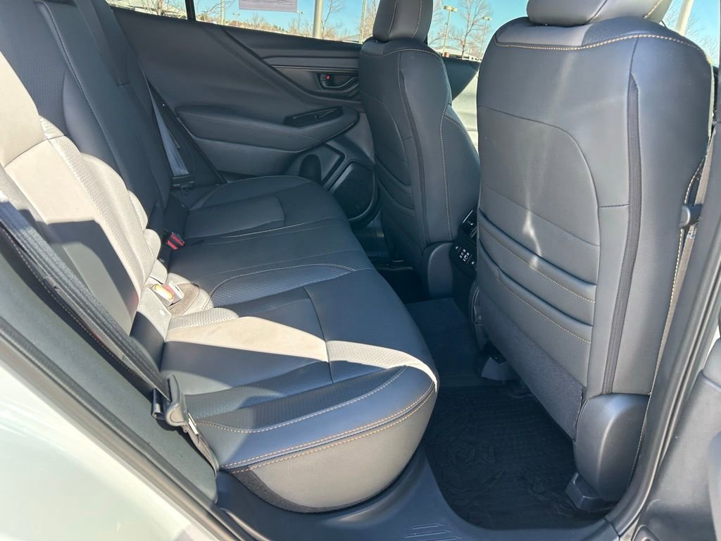 Used 2025 Subaru Outback Wilderness AWD/4WD image 28