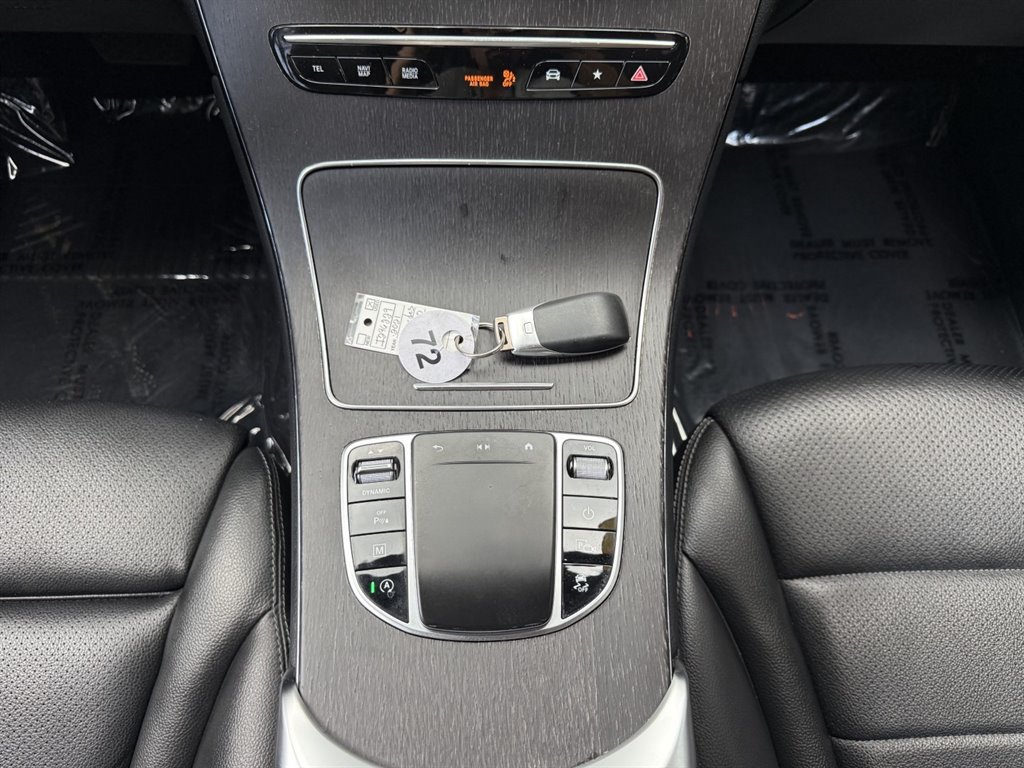 Used 2021 Mercedes-Benz GLC 300 image 25