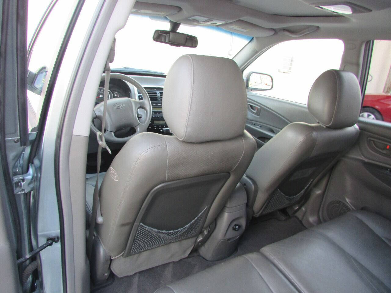 Used 2006 Hyundai Tucson Limited FWD image 32