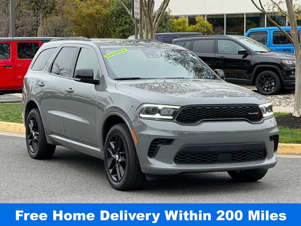 Certified 2025 Dodge Durango GT image 1