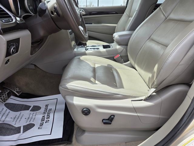 Used 2011 Jeep Grand Cherokee Laredo AWD/4WD image 15