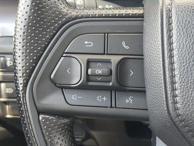 Certified 2025 Toyota Tacoma SR5 image 23