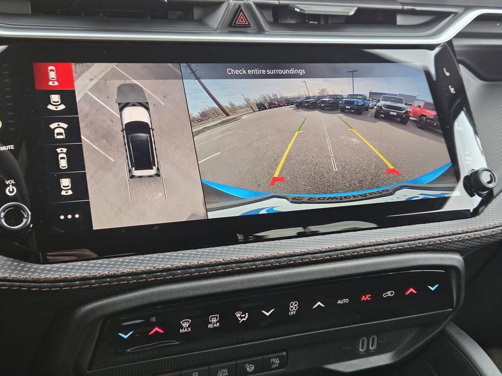 New 2026 Jeep Cherokee Overland w/ Trailer Tow Group image 9