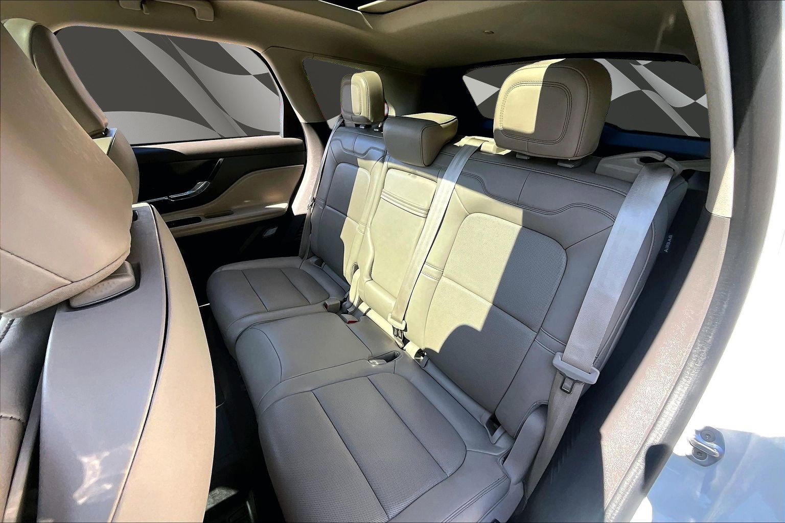 Used 2022 Lincoln Corsair AWD w/ Premium Package image 26
