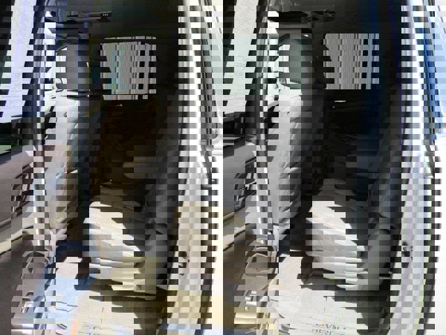 Used 2015 Chevrolet Suburban LTZ image 10