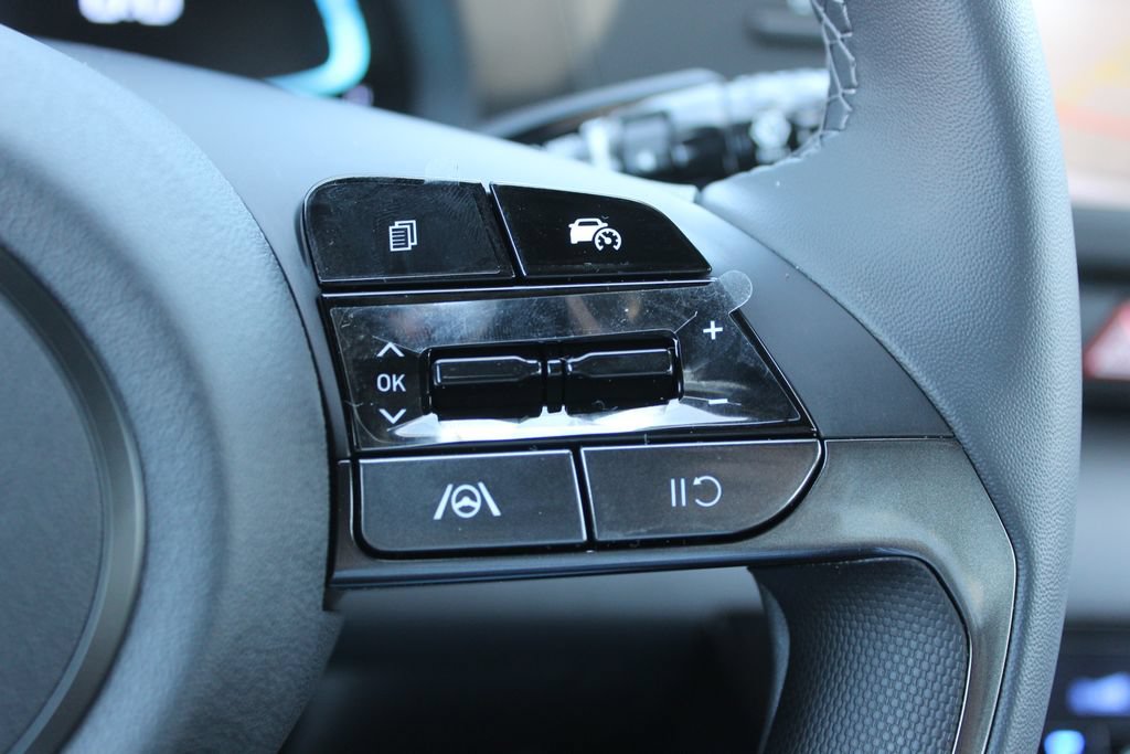 New 2026 Hyundai Elantra Sport FWD image 25