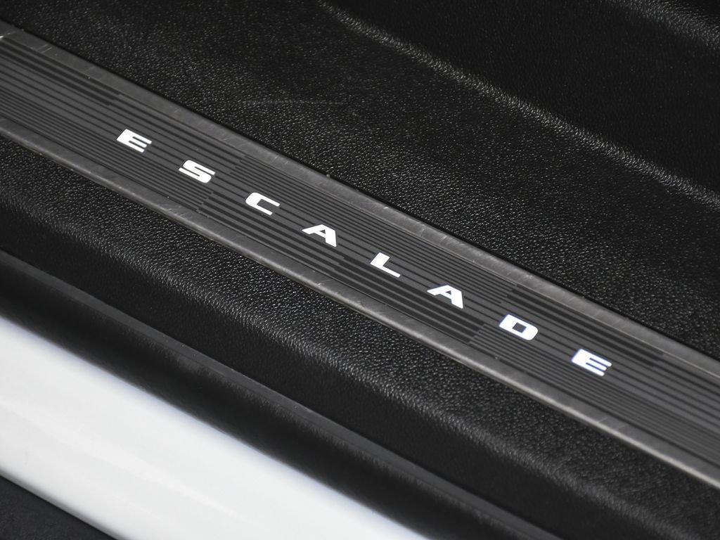 Used 2023 Cadillac Escalade ESV Sport Platinum AWD/4WD image 13