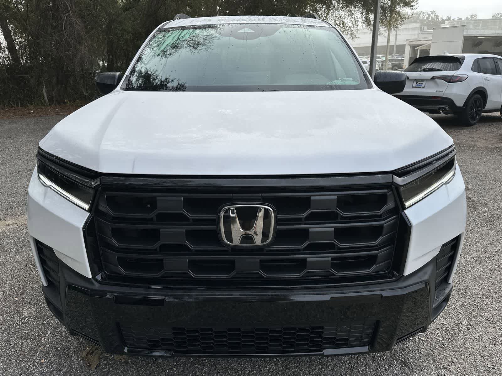 New 2026 Honda Pilot Sport image 6