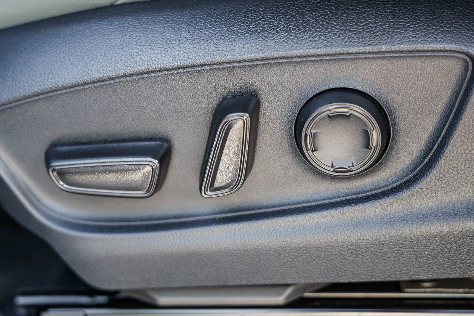 Used 2025 Toyota Tacoma Trailhunter image 22