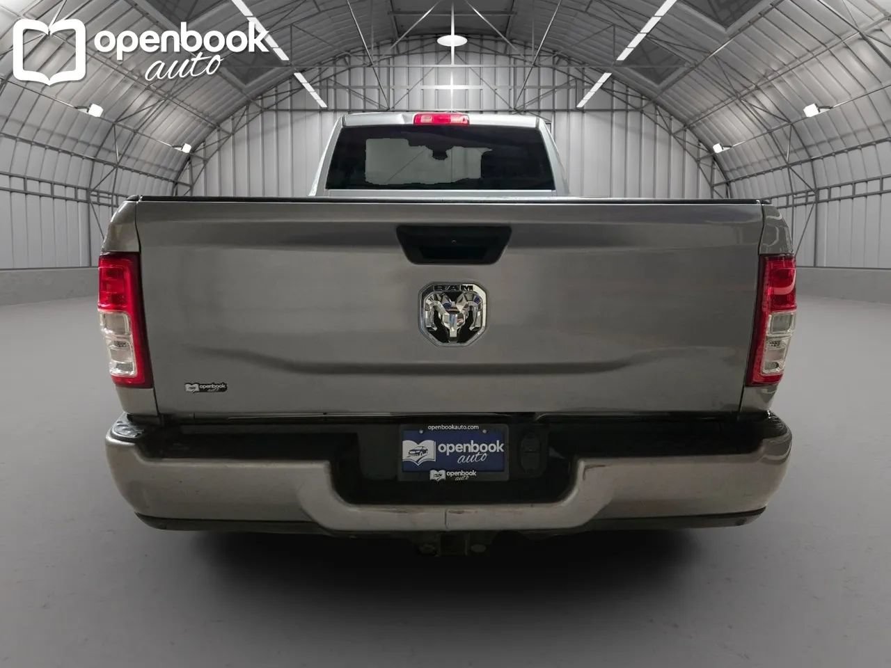 Used 2020 RAM 3500 Big Horn w/ Level 1 Equipment Group AWD/4WD image 6