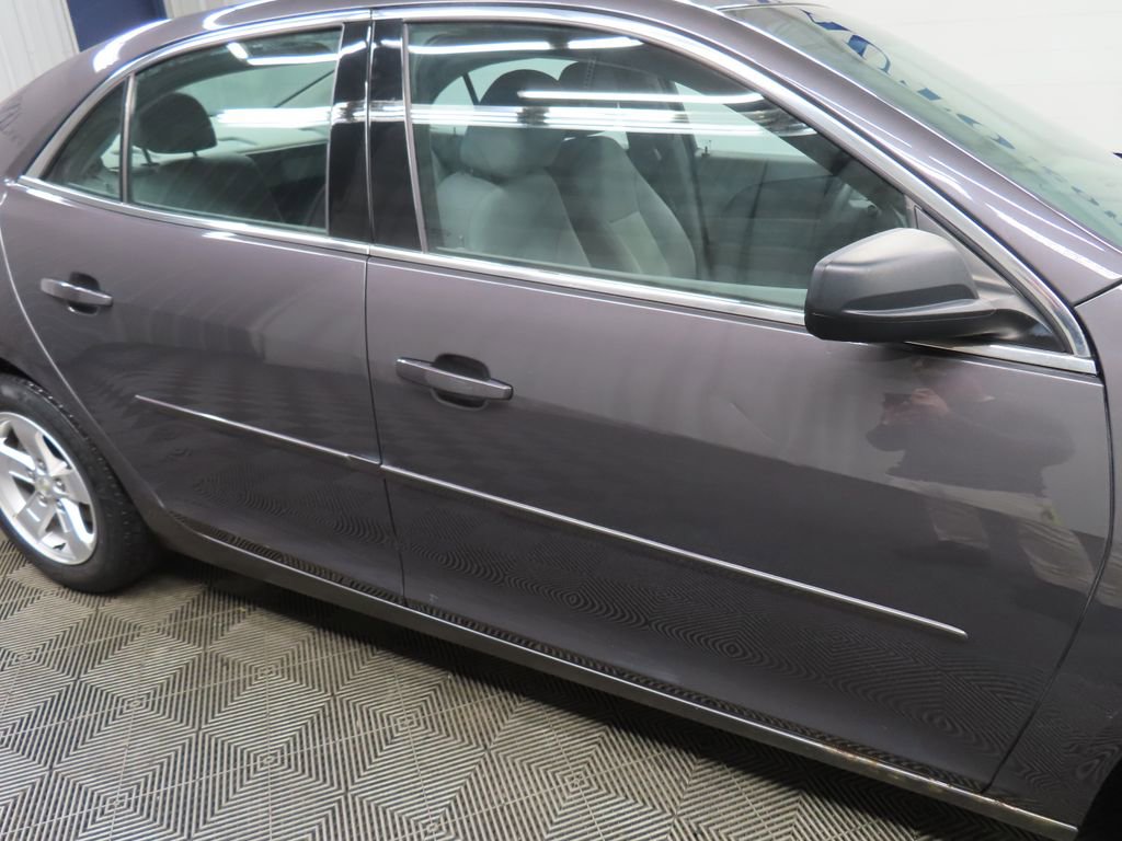 Used 2013 Chevrolet Malibu LS w/ Protection Package image 27