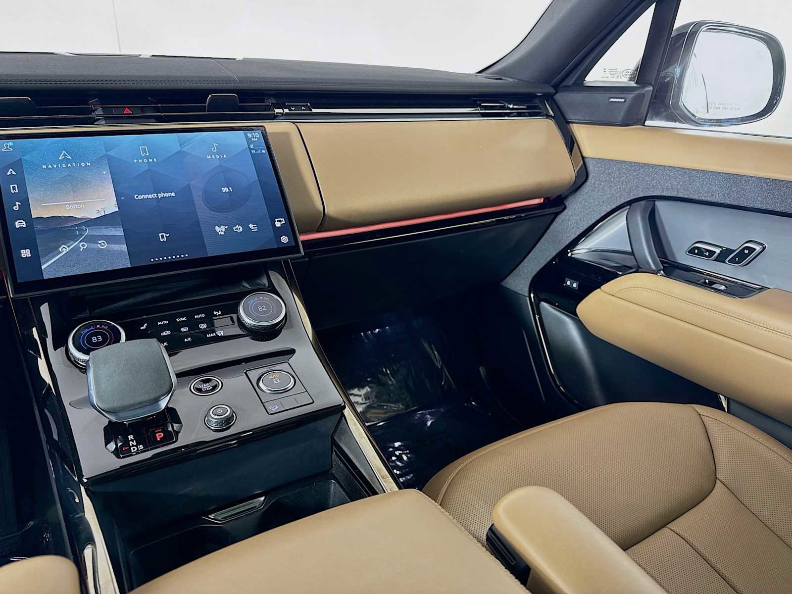 Used 2023 Land Rover Range Rover Sport SE image 23