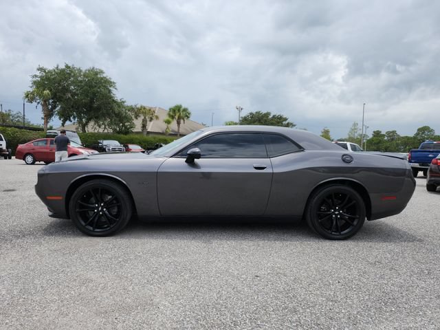 Used 2018 Dodge Challenger R/T w/ Blacktop Package RWD image 7