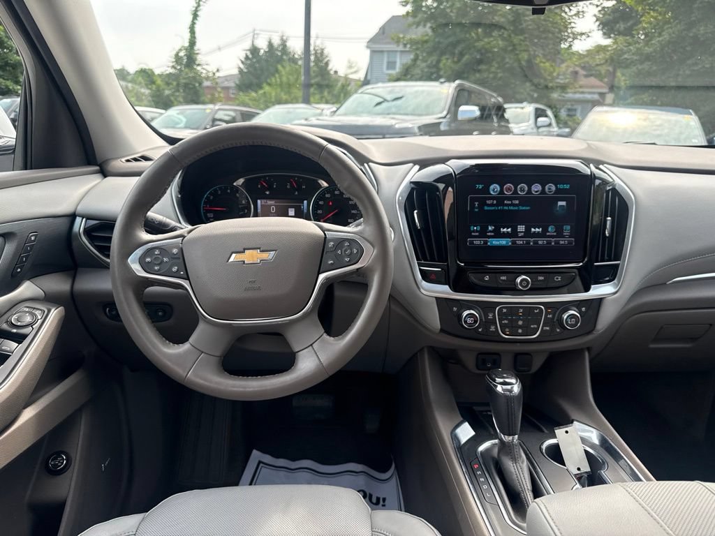 Used 2018 Chevrolet Traverse Premier AWD/4WD image 24