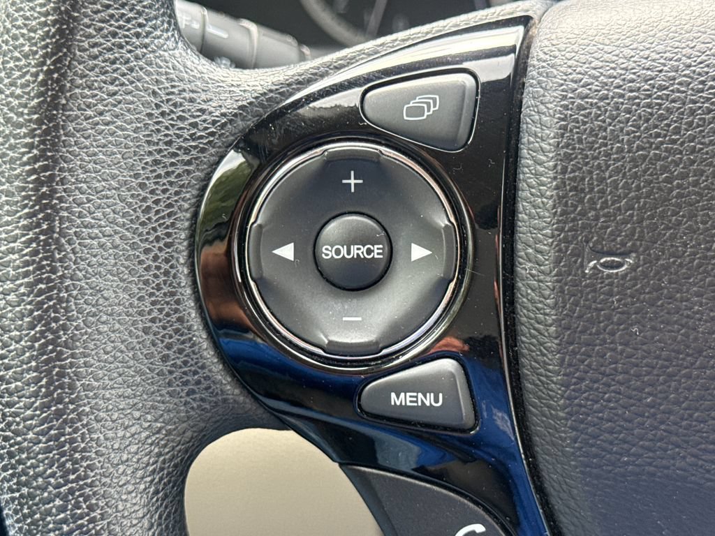 Used 2016 Honda Accord EX image 30