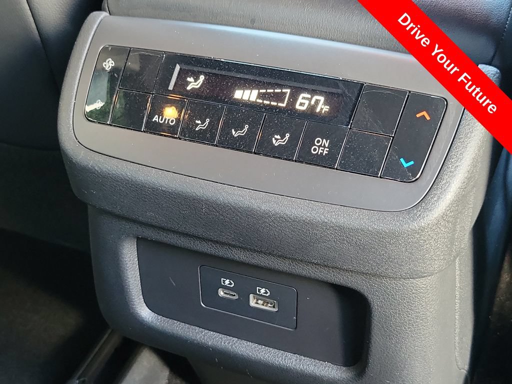 Used 2024 Nissan Pathfinder Rock Creek AWD/4WD image 22