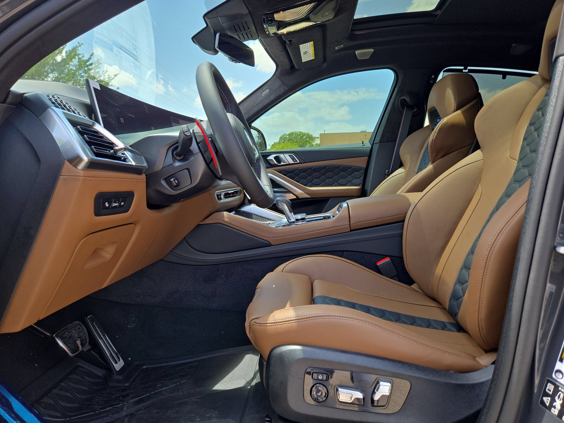 New 2027 BMW X6 M Competition w/ Executive Package AWD/4WD image 16