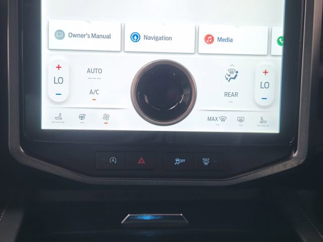 Used 2024 Ford Expedition Max Platinum image 17