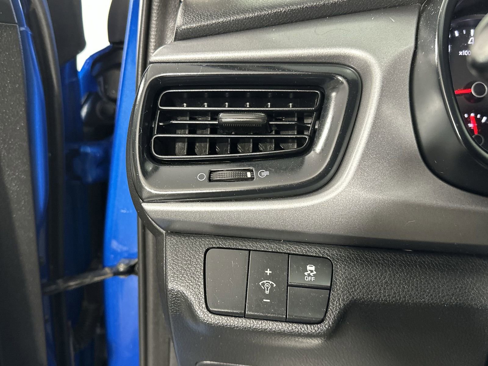 Used 2022 Kia Rio S w/ Option Group 015 image 22