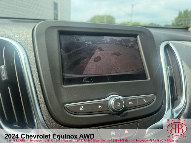 Used 2024 Chevrolet Equinox LS AWD/4WD image 19