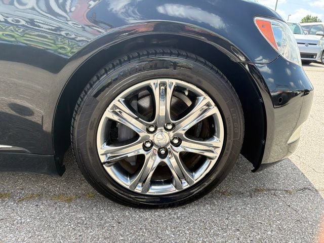 Used 2007 Lexus LS 460 L w/ Luxury Pkg RWD image 30