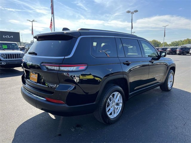 Used 2023 Jeep Grand Cherokee L Laredo image 8