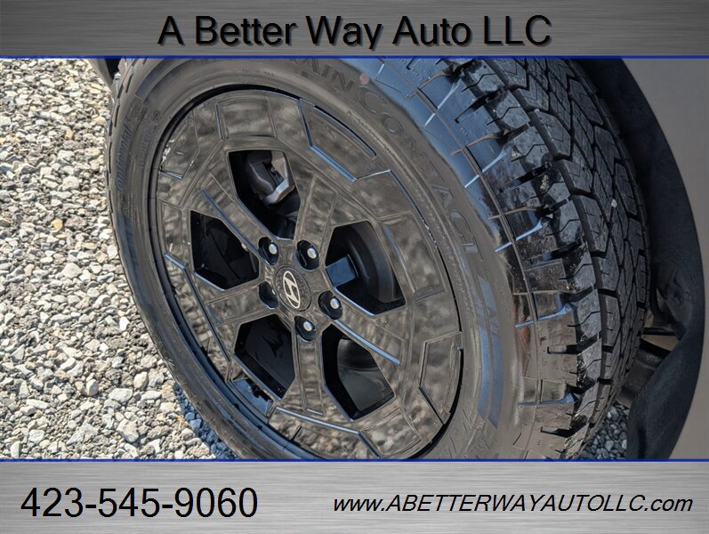 Used 2025 Hyundai Santa Fe XRT AWD/4WD image 21