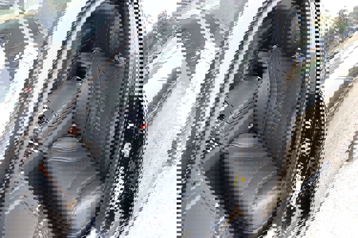 Used 2019 Mercedes-Benz S 560 Sedan image 39